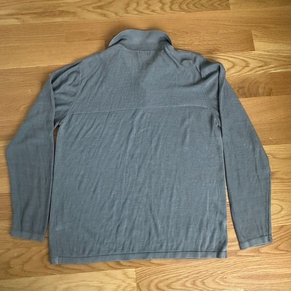 Reunion Mens Sweater Polo Style Gray Silk Button Collar Size L - Picture 2 of 7